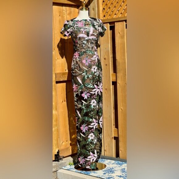 🆕 BRONX & BANCO 🧿 NWOT Zinnia Side-Split Sequin & Embroidered Gown, Sz S US 4 - Picture 3 of 16